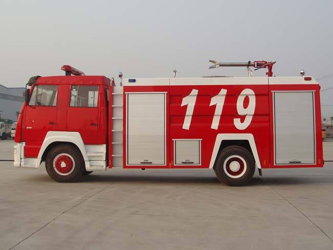 消防車