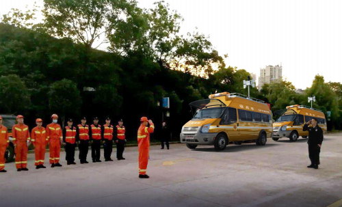 江鈴福特運(yùn)兵車簡介