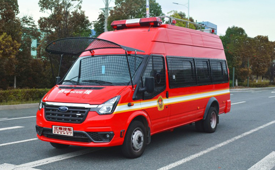 江鈴福特運(yùn)兵車簡介