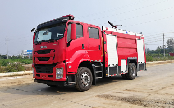 湖北江南五十鈴6噸泡沫<a href='http://www.yuanhaihq.cn/p279.html'>消防車</a>導(dǎo)購指南